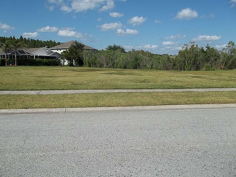 2nd image of 10630 Grand Riviere Dr