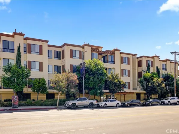 6938 Laurel Canyon Blvd Unit 201, North Hollywood, CA 91605