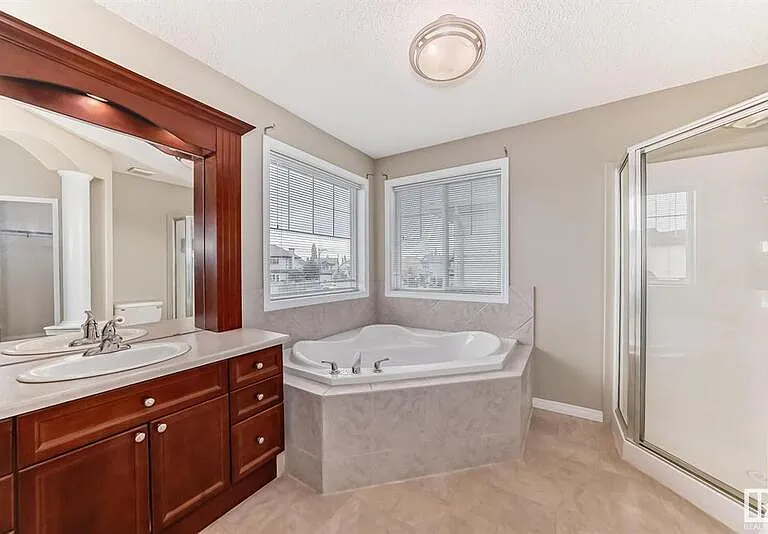 1798 Melrose Cres SW #HOUSE — Photo 17