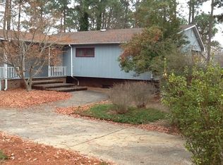 255 Kinlaw Rd, Fayetteville, NC 28311