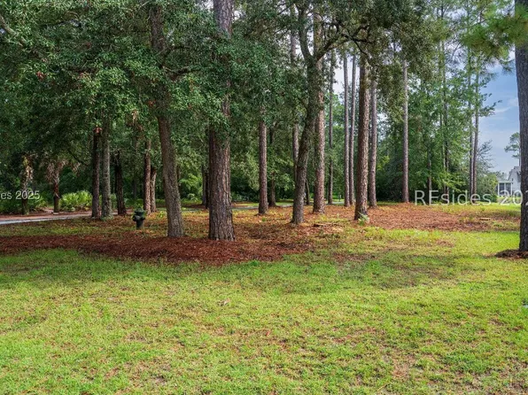 5 Waterfowl Rd, Okatie, SC 29910