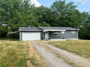 689 Bedford Rd, West Middlesex, PA 16159