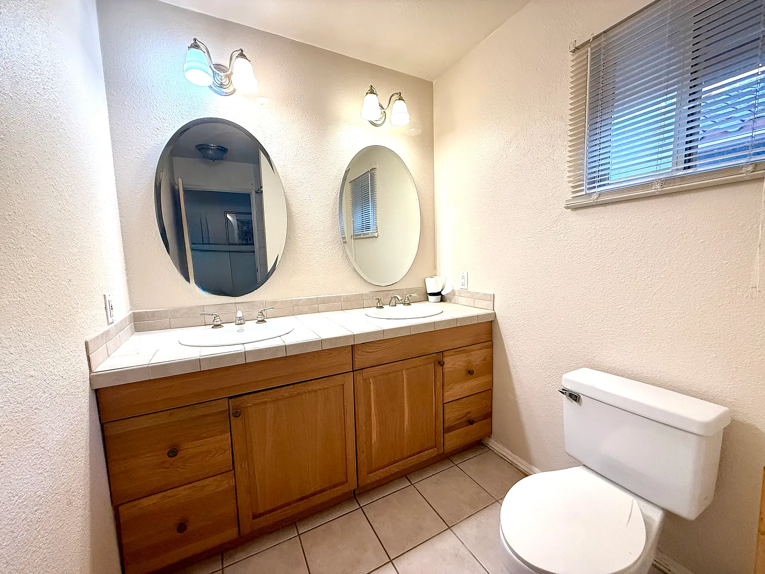 10821 Vida Drive — Photo 4