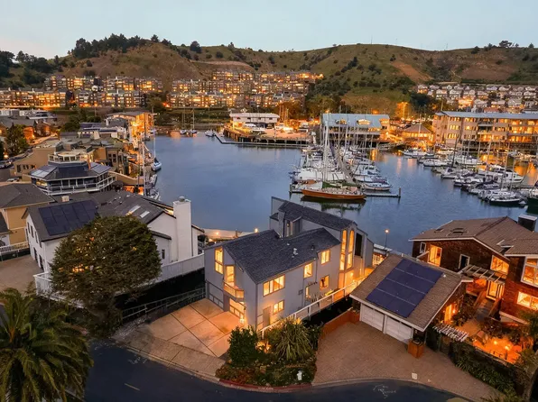 1293 Sanderling Is, Richmond, CA 94801