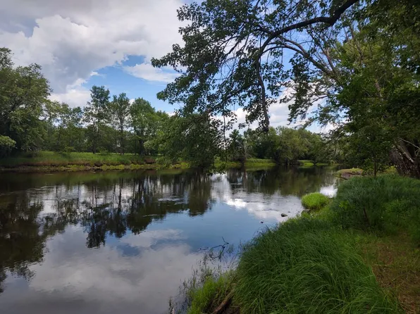 Royal Way, Braham, MN 55006
