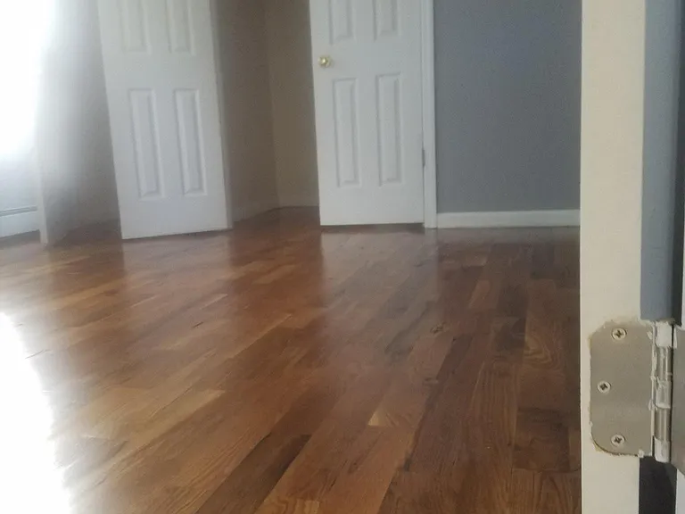 Leaving room & dinning room