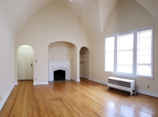 15610 Van Aken Blvd APT 6, Shaker Heights, OH 44120