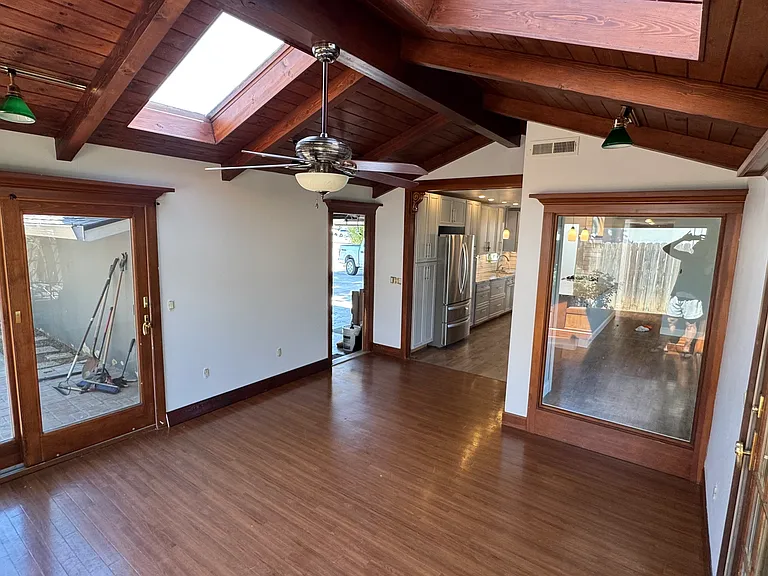 797 Washington Ave — Photo 9