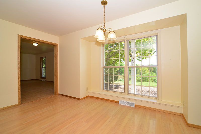 1st image of 1800 Fairhaven Dr