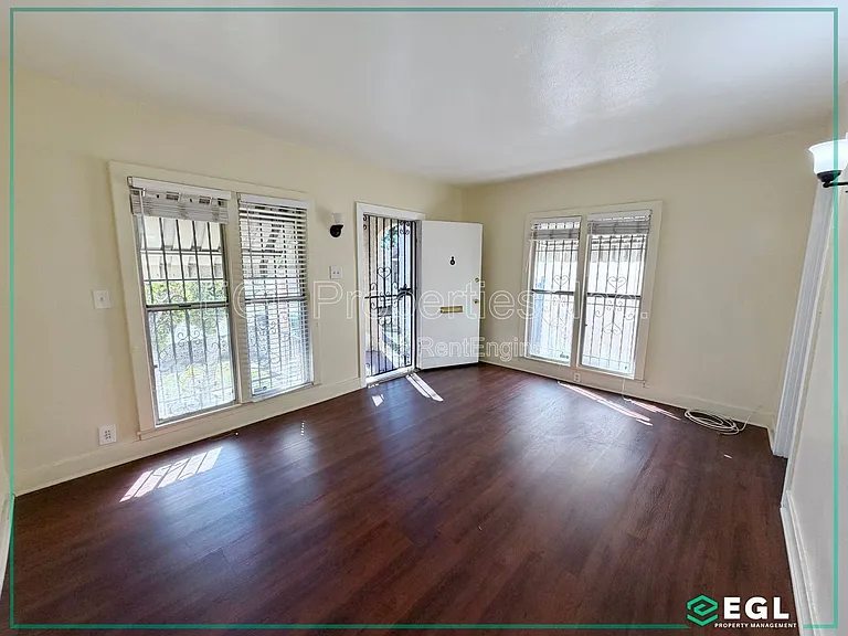 4861 W 23rd St — Photo 3