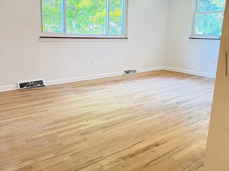 3807 Rochester Rd — Photo 6