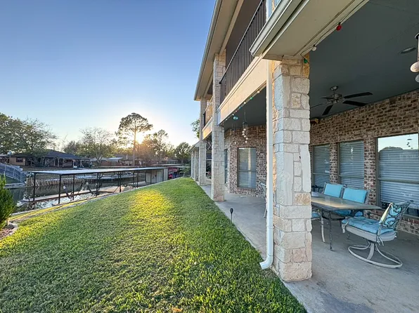 4008 Huron Ct, Granbury, TX 76048