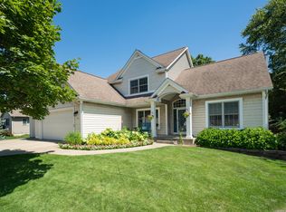 1102 Stafford Rd, Kalamazoo, MI 49006