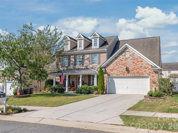 3327 Brackhill St, Davidson, NC 28036