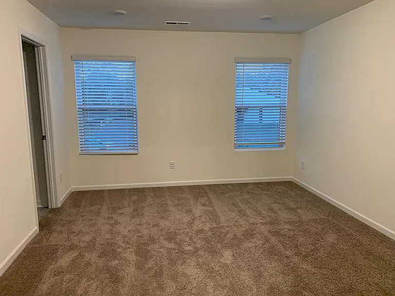 8138 Ramsburg Dr — Photo 19