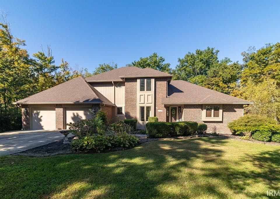 1st image of 773 Suzanne Ct