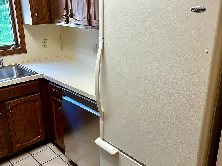1033 Washington St #201 — Photo 8