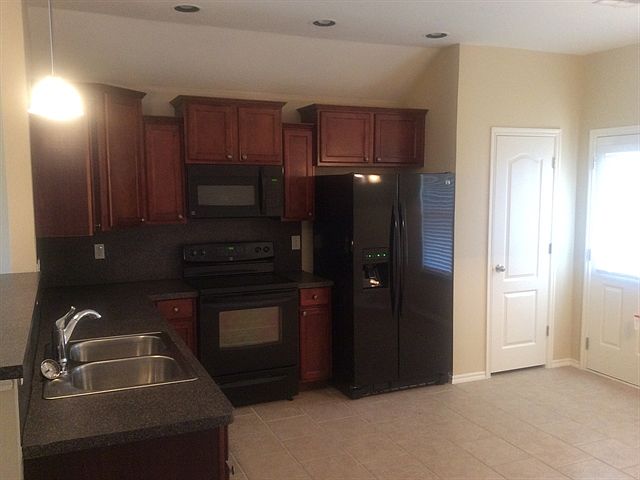 2nd image of 1718 P St NW APT 311