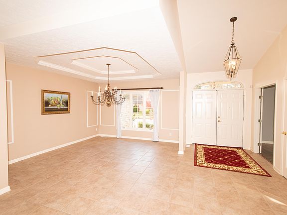 2nd image of 36665 Aberdeen Ln