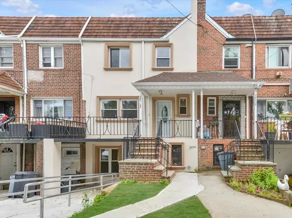 14712 70th Rd, Flushing, NY 11367