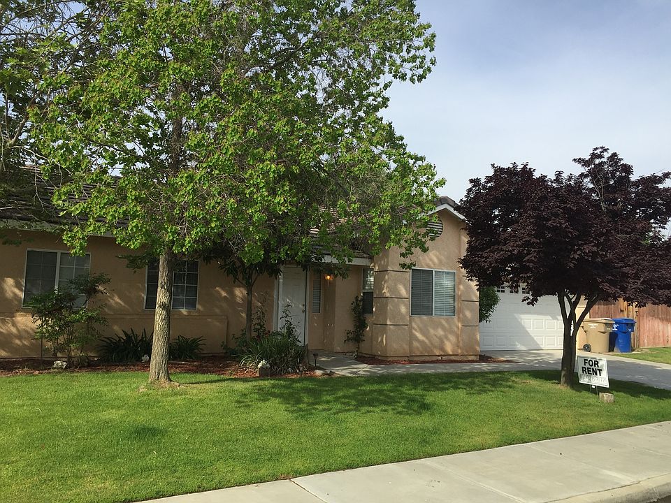 2nd image of 11901 Cactus Dr