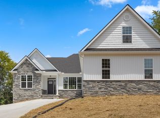 169 Amohi Way, Tellico Plns, TN 37774