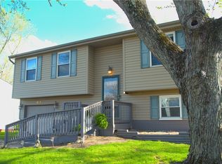 651 W Martindale Rd, Englewood, OH