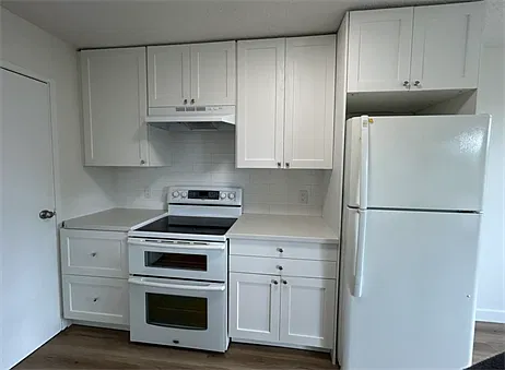5226 61st Ave #3 — Photo 2