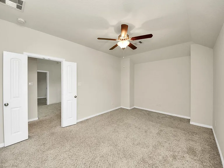 1437 Northwood Springs Dr — Photo 35