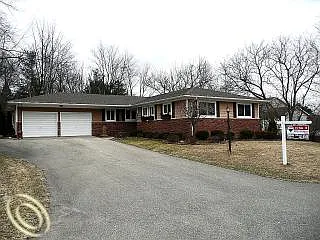 2422 Pleasant Rdg photo 1
