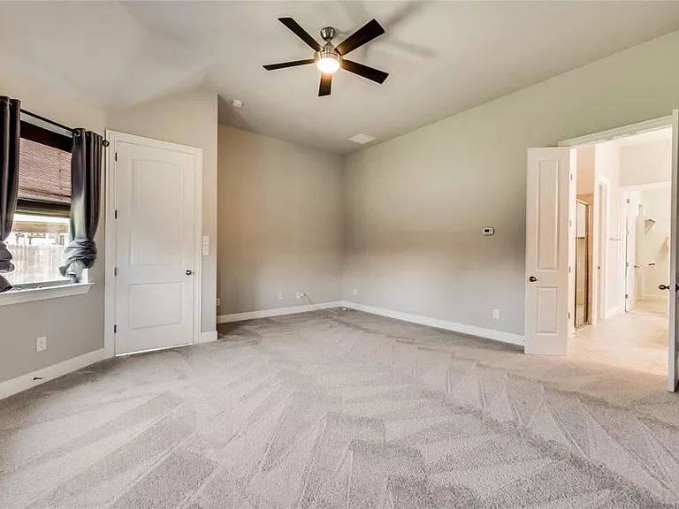 11709 Parade Dr — Photo 11