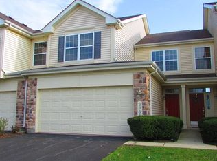 2364 Georgetown Cir, Aurora, IL 60503