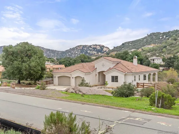10616 Via Tiglio, Lakeside, CA 92040