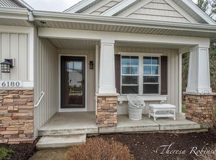 6180 Charleston Ln Unit 46, Allendale, MI 49401