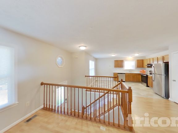 2nd image of 693 212th St