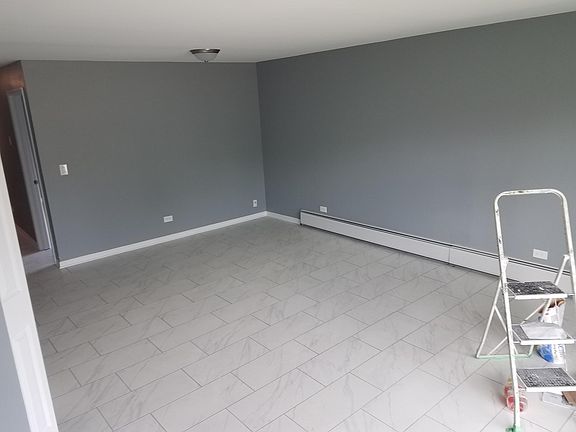 2nd image of 390 W Hillside Dr APT 1A