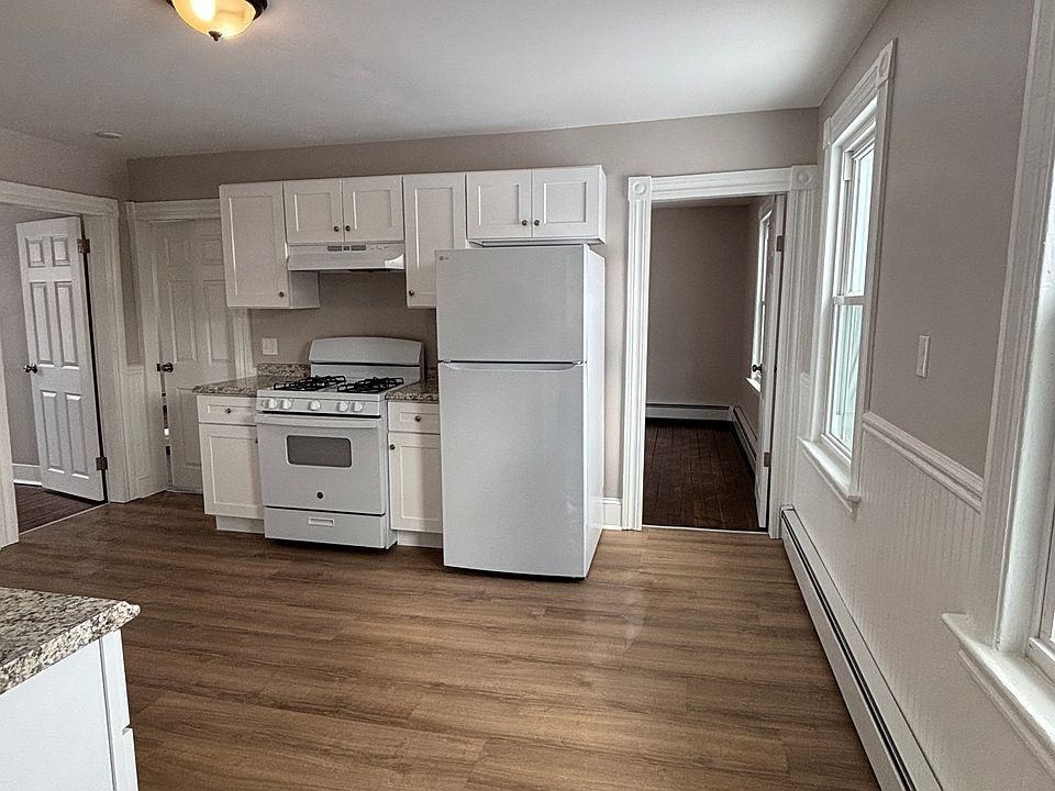 Bright kitchen