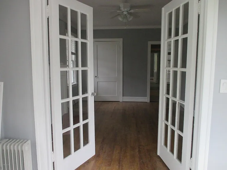 2047 Forbes St #3 — Photo 9