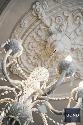 Sold by Bond New York | media 20