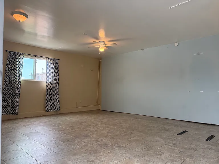 9750 Saint George St — Photo 21