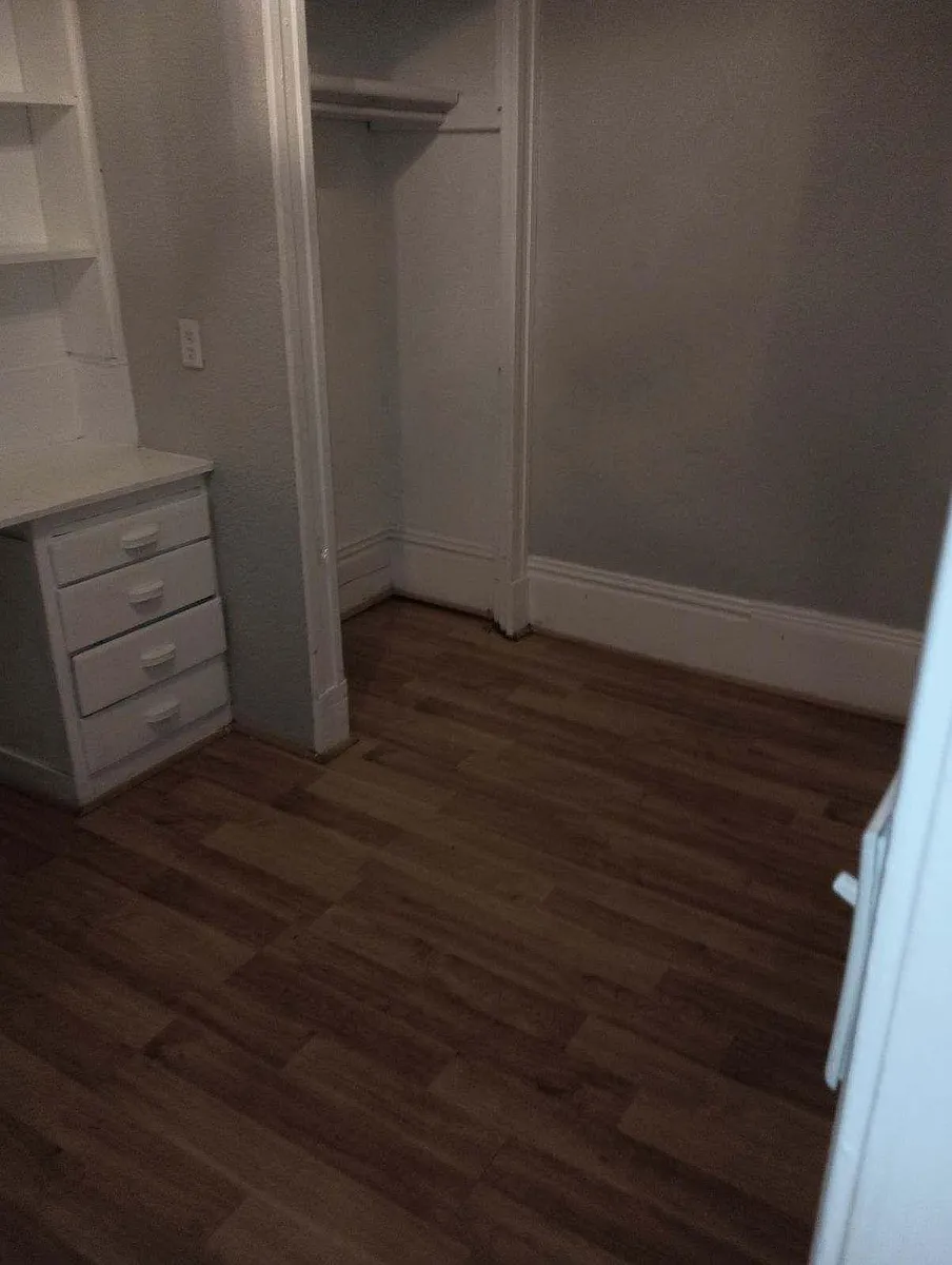 Building Photo - 219 N Wahsatch Ave #2