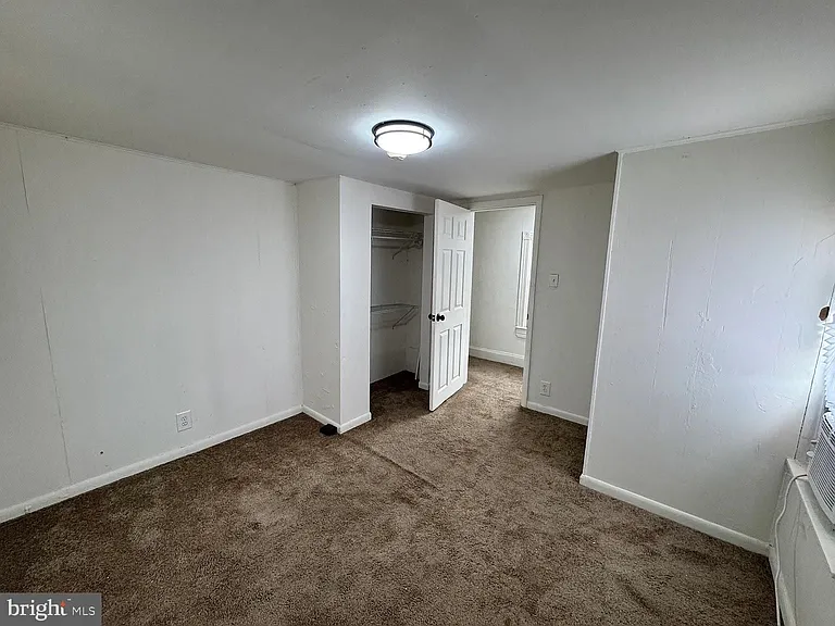 7267 Benedict Ave — Photo 8