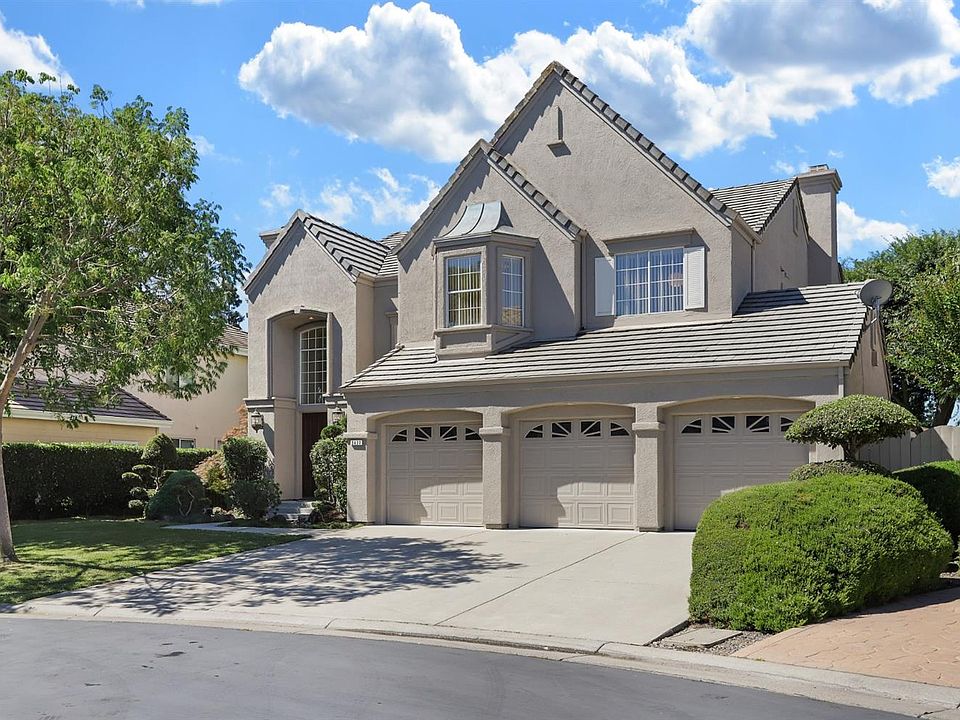 1st image of 3477 Lakemist Cir