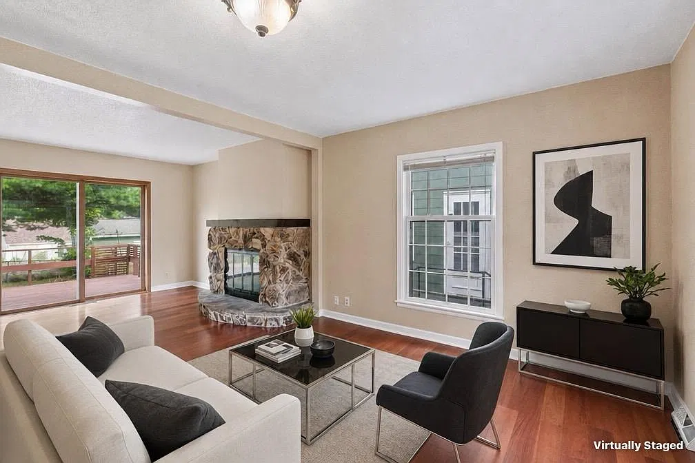 2 bed, 2.5 bath, 1600 sqft, $2,599 — Photo 4