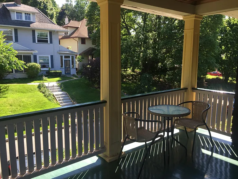 173 Shepard St #UPSTAIRS — Photo 22