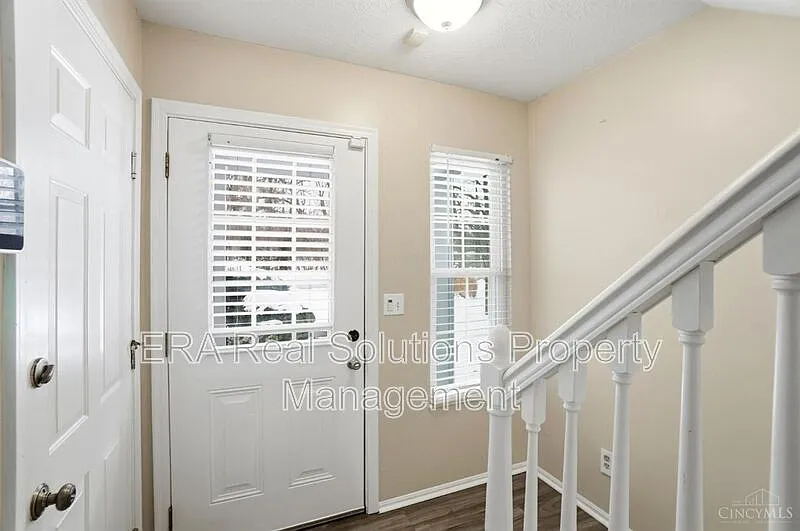 Building Photo - 3595 Harvey Ave