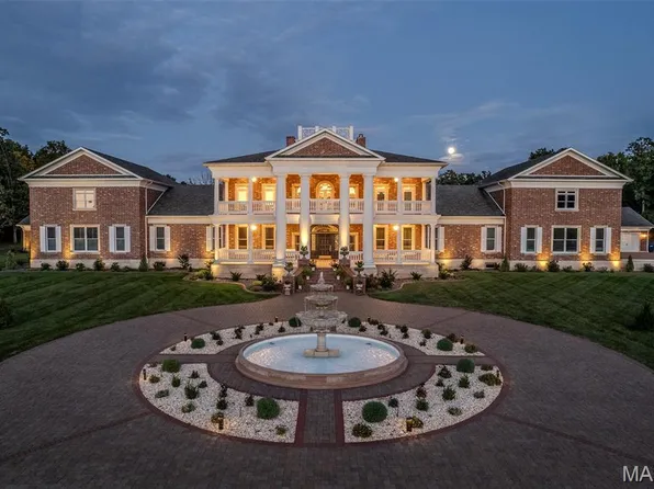 345 Coach Rd, Lebanon, MO 65536