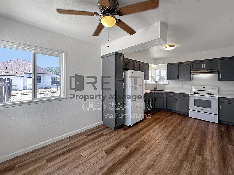 7205 Osbun Rd — Photo 18