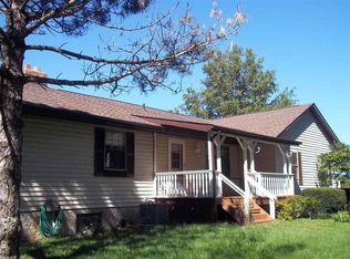 1763 Oak Rd, Plymouth, IN 46563