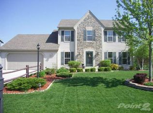 4030 W Victory Creek Dr, Franklin, WI 53132